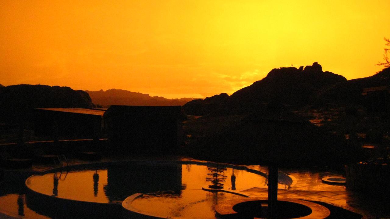 Isalo Rock Lodge Ranohira Exterior foto